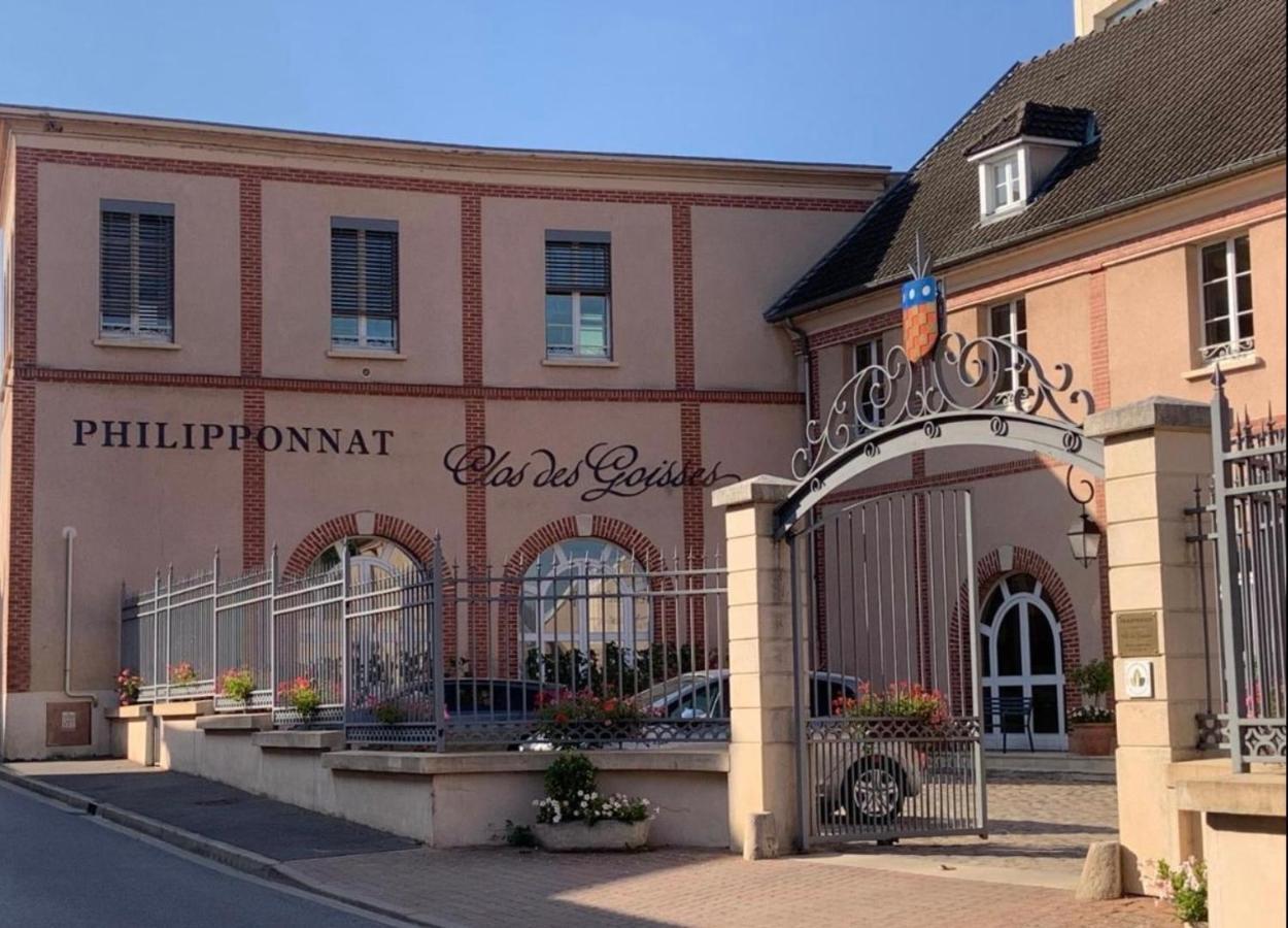 Ay Central Ay-Champagne Bagian luar foto